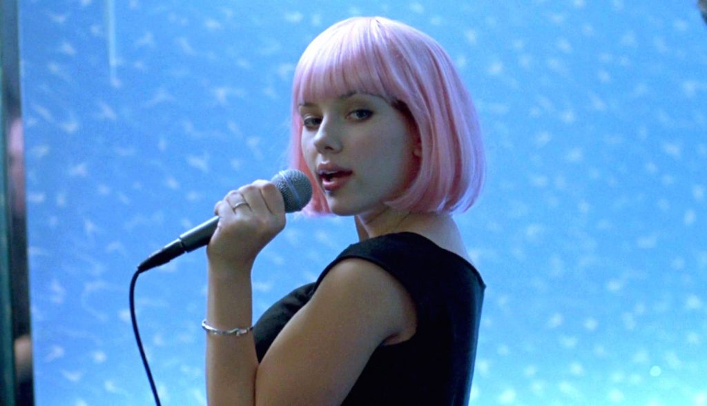 946138-actress-bangs-celebrities-lost-in-translation-microphone-pink-hair-scarlett-johansson-women